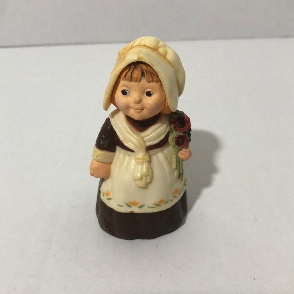 Vintage Hallmark Pilgrim Girl Salt or Pepper Shaker Thanksgiving Fall 80's